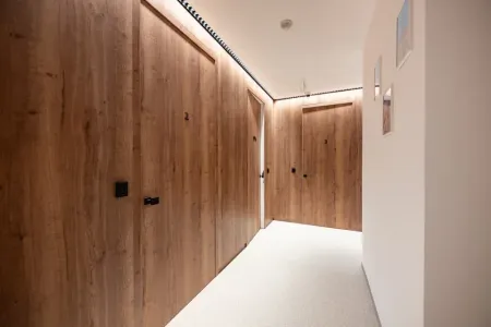 SIMPLY 1, Dub Halifax přírodní, reverzní dveře